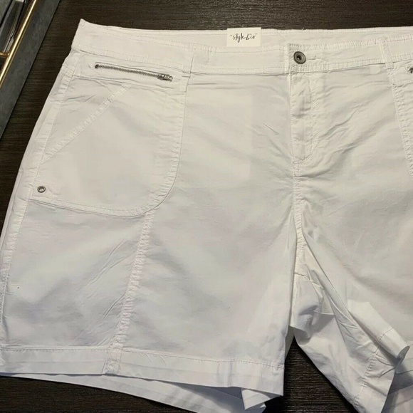 Style & Co Mid Rise Core Shorts NWT White - Picture 3 of 3